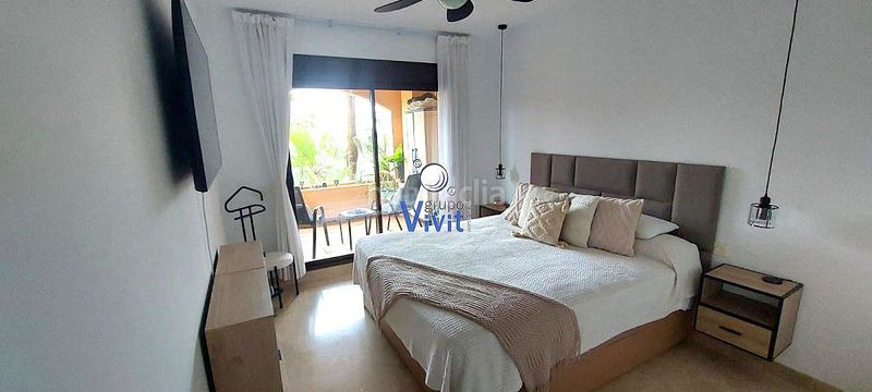 Foto 9204594c-320e-45fe-bb50-8a14626b4ae6. Flat with parking in La Duquesa Manilva