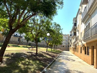 Affitto Appartamento in Nueva Alcalá. Piso en alquiler en el polvorón, 3 dormitorios.