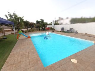 Chalet in Oromana. Chalet en venta en urbanización  la galbana, 3 dormitorios.