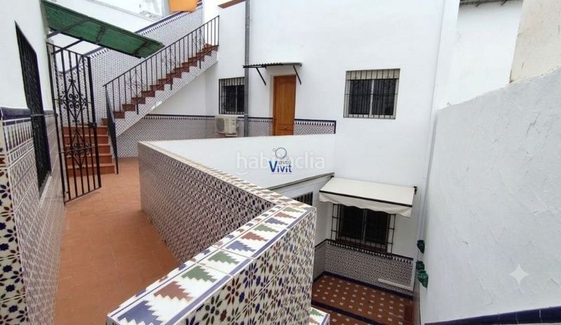 Foto 02465c35-5c0b-41ea-bf20-211c9b710d14. Casa amb aparcament a Centro Alcalá de Guadaira