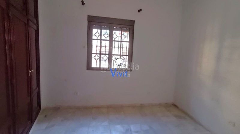 Foto 3beadd7f-a2f7-468a-a001-c9a6e4b7e2a5. Casa amb aparcament a Centro Alcalá de Guadaira