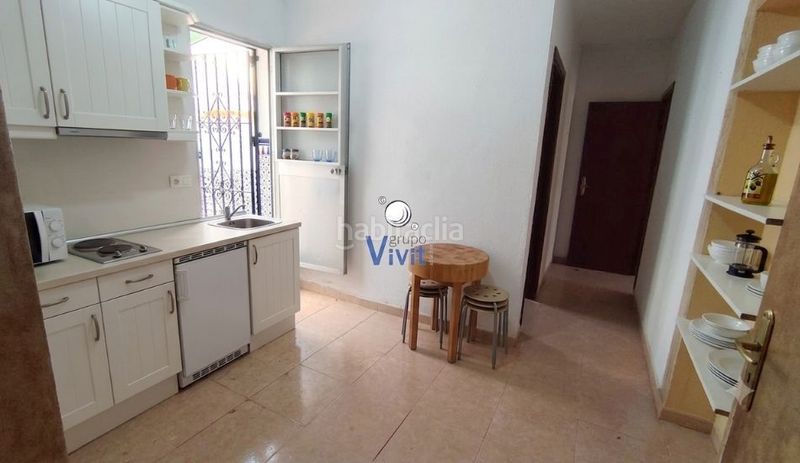 Foto 46ba844d-e259-4e39-84bf-30619f9d248e. Casa amb aparcament a Centro Alcalá de Guadaira