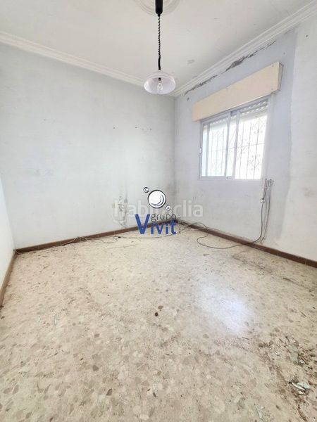 Foto 6b5529e9-840d-45da-abd9-e202eb6f0b2d. Casa amb aparcament a Centro Alcalá de Guadaira