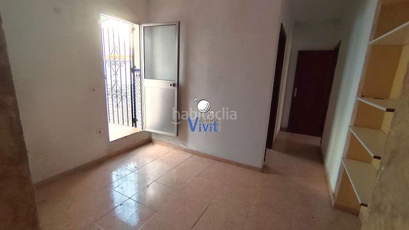 Foto b1a1441d-4ba3-41a0-aca2-7356fcf5b0a1. Casa amb aparcament a Centro Alcalá de Guadaira