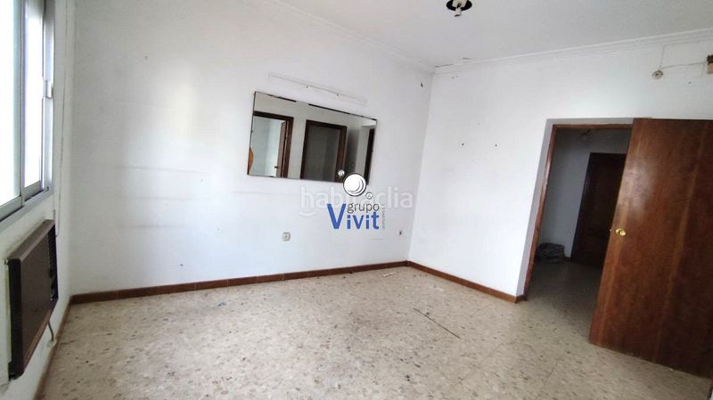 Foto ce0b73f3-4b96-476c-99f2-002dbbeeb398. Casa amb aparcament a Centro Alcalá de Guadaira