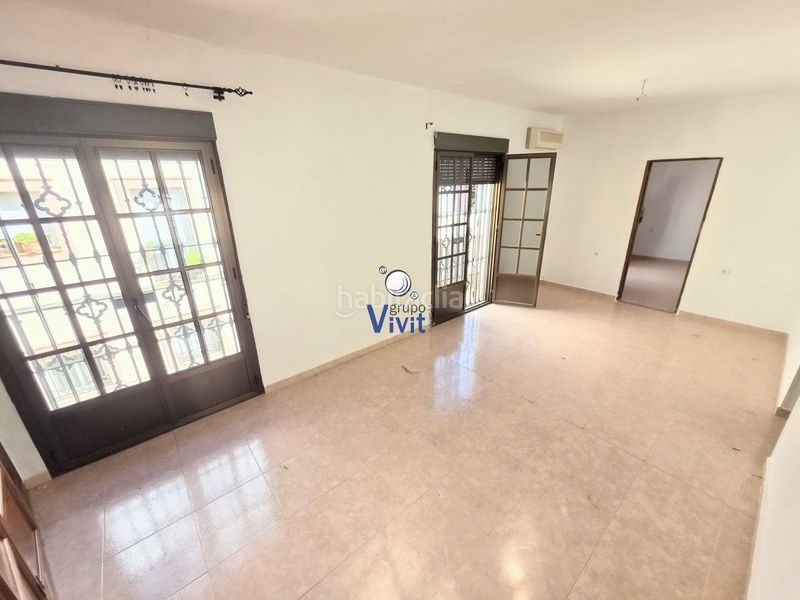 Foto db986a11-62a9-4516-9731-e2eb72ca0707. Casa amb aparcament a Centro Alcalá de Guadaira