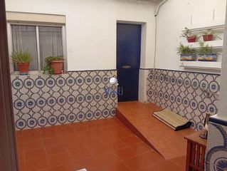 Casa a Nueva Alcalá. Casa en venta en zona santa lucía, 3 dormitorios.