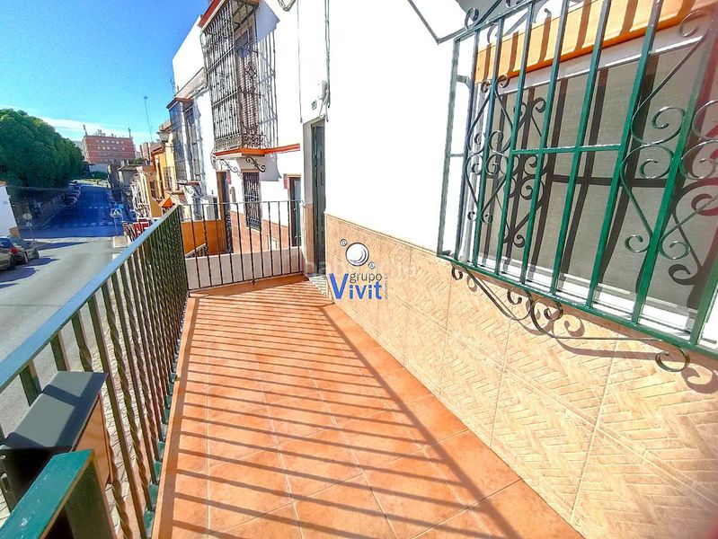 Foto c12aa8f4-788a-4d24-9680-3b78b54786d6. Casa a La Paz Alcalá de Guadaira