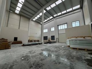 Rent Industrial building in Churriana - El Pizarrillo - La Noria - Guadalsol. Nave industrial de nueva construcción, completamente a estrenar,