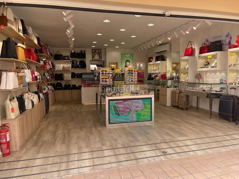 Foto 6454978e-fb60-42fd-b6dc-c8e1c7f7f622. Alquiler local comercial  de 47 m2 . en Torremolinos