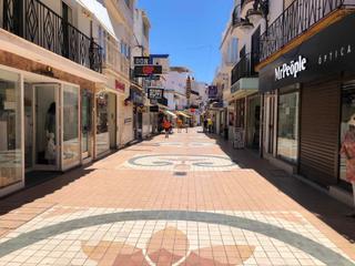 Location Local commercial  San miguel. Local comercial de 47 m2 en torremolinos.