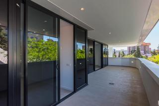 Pis a La Fama. Piso en venta en ronda de levante