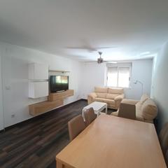 Location Appartement à Calle rey pedro i 7. Oportunidad estudiantes!!! junto ronda norte