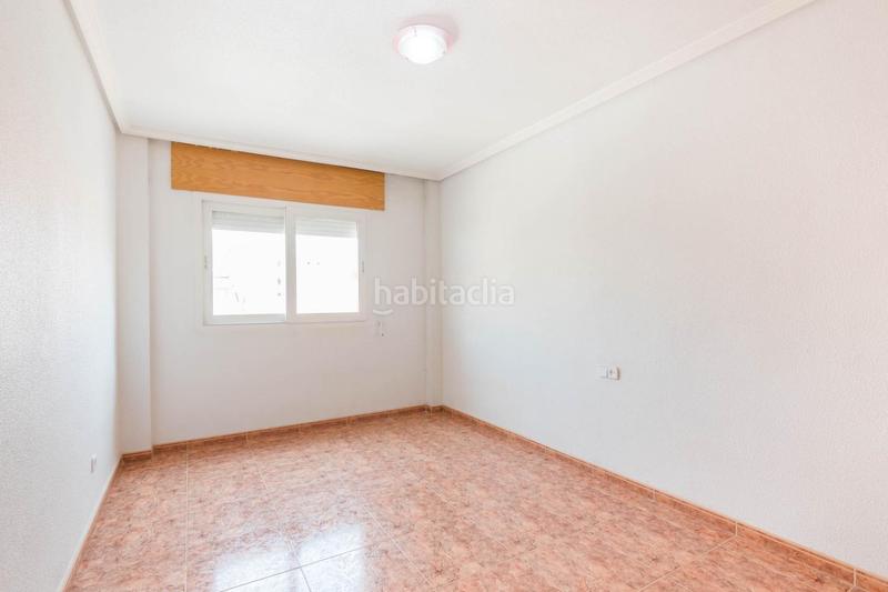 Foto 0b972673-72b7-4225-80de-a72a9dd78788. Appartement dans calle de fuster 18 dans Centro Alcázares (Los)