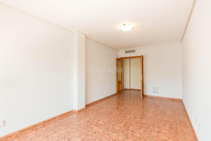 Foto c13f6b90-932a-4246-84e1-d259f376ebec. Appartement dans calle de fuster 18 dans Centro Alcázares (Los)