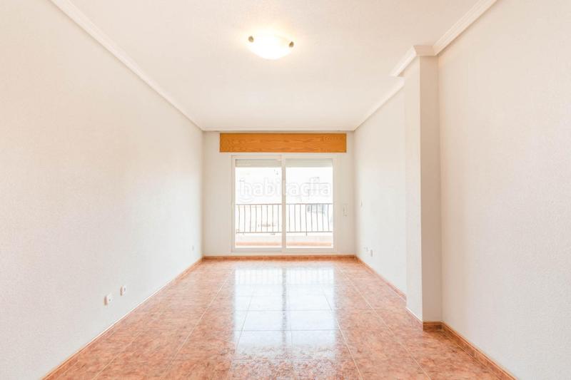 Foto fc22690d-5717-4487-8ead-290c9c56bbe5. Appartement dans calle de fuster 18 dans Centro Alcázares (Los)