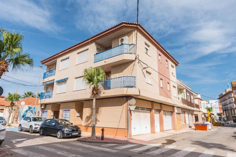 Foto 4c22f6a2-69df-4392-adb0-cdef141124af. Appartamento in calle jose fontes 20 in Centro Alcázares (Los)