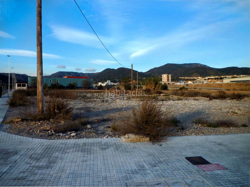 Foto 909dcbc4-c831-408a-b5c5-0f80c8c8468f. Solar industrial a camí la flora-fou 13 a Olesa de Montserrat