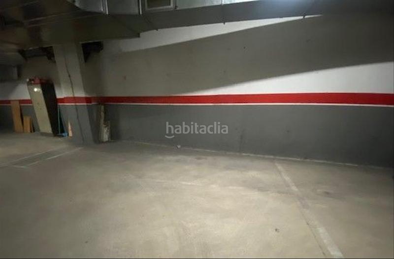 Foto c932a72b-3fed-4bde-b9a9-8cce079e85fa. Aparcament cotxe a avinguda coronel estrada 134 a Hostalric