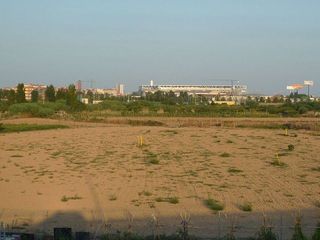 Wohngrundstück in Avinguda del baix llobregat 30. Solar de 20.154 m2 en cornellà