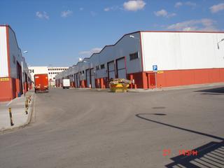 Miete Fabrikhalle in Carrer berguedà 15. Nave ind  380 m2 en recinto cerrado y vigilado