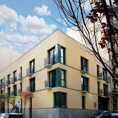 Aparcament de moto a Carrer d'Elkano 19