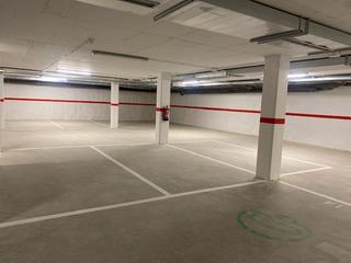 Miete Autoparkplatz in Carrer del general prim 78. Alquiler parking  coche,  general prim-aprestadora 08902