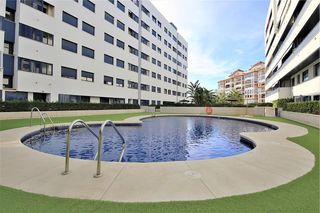 Penthouse in Uep.r9 vista africa 83. Luminoso ático con espectacular solárium y vistas panorámicas en