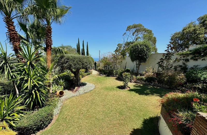 Foto 6740a0e1-1ddd-4036-8a3f-dce5a9256801. Casa amb calefacció aparcament piscina a Los Llanos Estepona