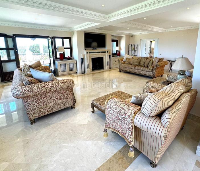 Foto d74e4d24-8349-47e7-b3ff-f8ef8549439f. Casa amb calefacció aparcament piscina a Los Llanos Estepona