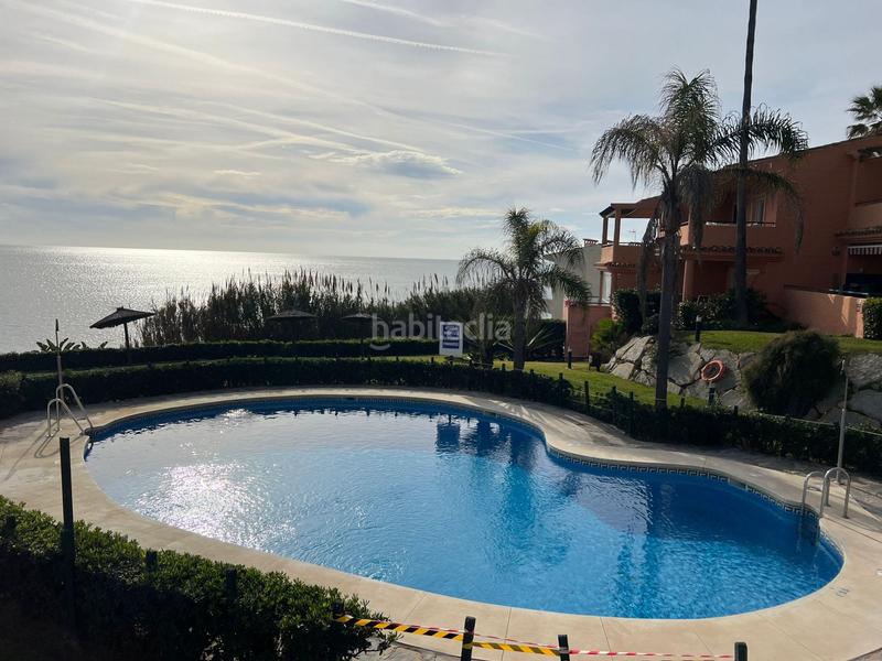 Foto 59b9456d-c6f5-4b3c-a43d-b981f940fe13. Affitto piccolo appartamento con parcheggio piscina in Estepona