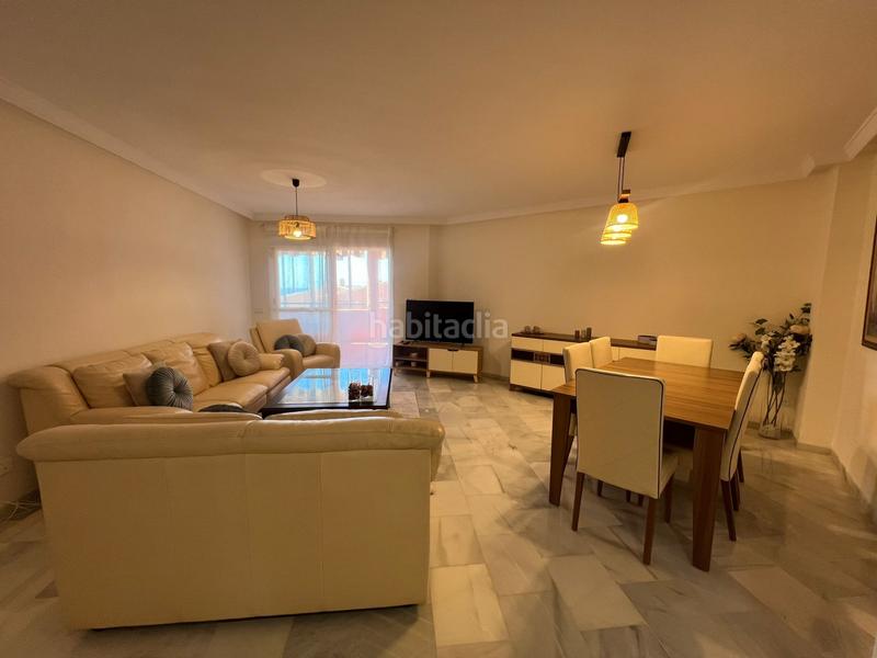 Foto 8a7c8e0d-49f6-4fe6-b4aa-5cee4691369a. Rent apartment with parking pool in Buenas Noches Estepona