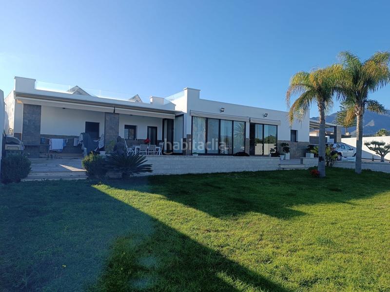 Foto d2c1f6b8-8b58-42a1-a3bf-4a893fd336b4. Mas avec chauffage parking piscine dans Las Lomas Estepona