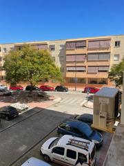 Piso en N/a. Oportunidad apartamento de 3 dormitorios cerca del puerto de est
