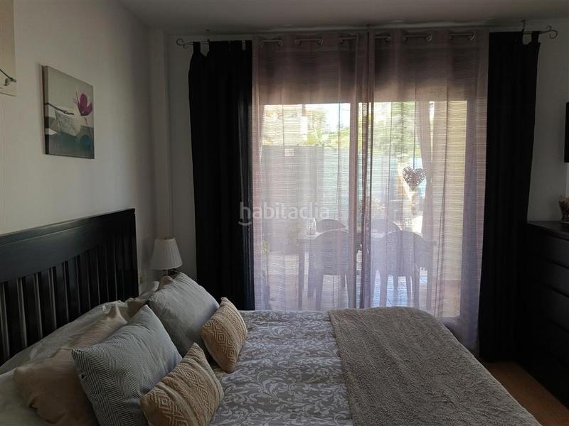 Foto 6c518745-8e7b-4627-bcbd-af2f485796b3. Apartamento en arroyo las cañas 2 impresionante apartamento en zona el selwo, ! en Estepona