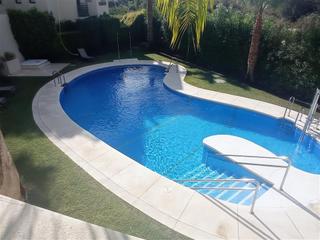 Apartament a La Concha - Resina Golf. Impresionante apartamento en zona el selwo, estepona!