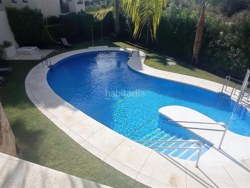 Foto ea694911-4980-48d2-acc6-b141c1a21d3b. Apartamento en arroyo las cañas 2 impresionante apartamento en zona el selwo, ! en Estepona