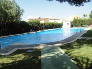 Rent Ground floor in Kai-alde 15. Alquiler especial profesores, apartamento de 2 dormitorios septi