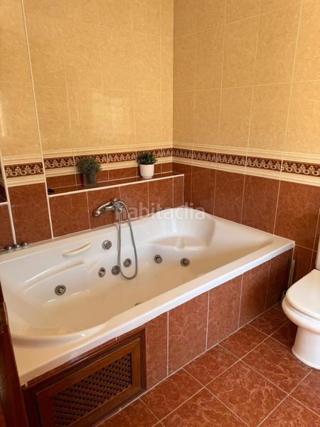 Foto a8e6a06a-1927-4da8-bac3-3e8fddd077bc. Lloguer casa adossada a Centro Estepona