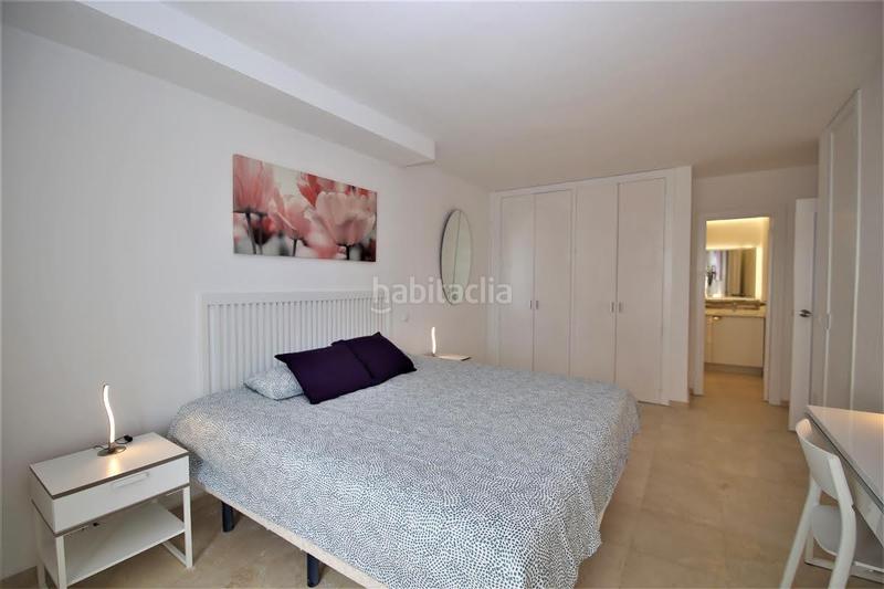 Foto 9f7a5807-3bf2-41bf-b992-1167c0e2376e. Apartament amb aparcament piscina a puerto de Estepona Estepona