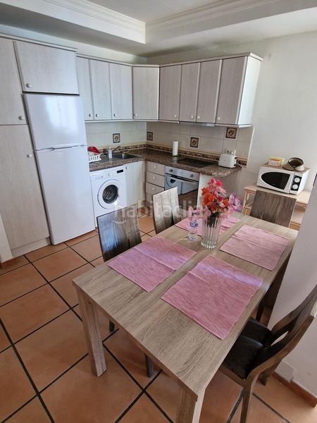 Foto bcab7d92-d1ad-4ac9-882e-b32f98f002b4. Apartament a puerto de Estepona Estepona