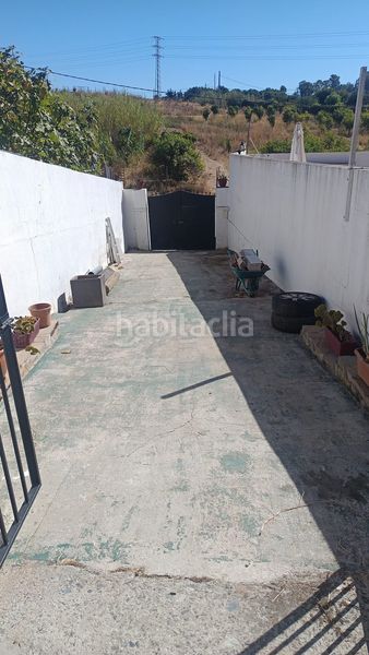 Foto 67893f60-13e6-485c-9e49-6cdeb0972207. Masia amb aparcament a altos de Estepona Estepona