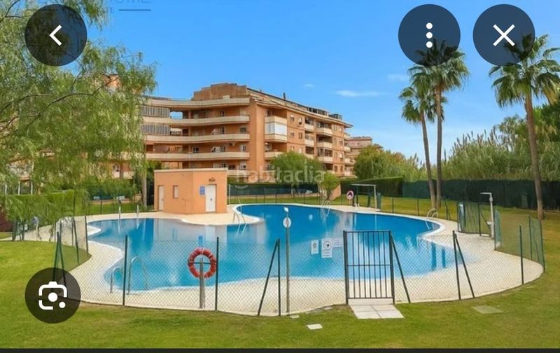 Foto 1e5a79fc-0250-4330-98d0-615cb7073c78. Pis amb aparcament a San Luis de Sabinillas Manilva