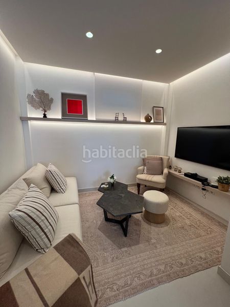 Foto 4d73bcbc-e724-455b-8d8f-6d1023d2aaf0. Casa adossada amb calefacció a Centro Estepona