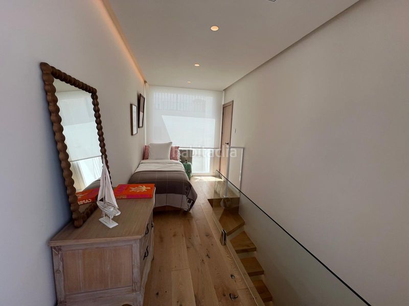 Foto b9b2cd5b-b6e0-46a8-ae77-e0e53212687a. Casa adossada amb calefacció a Centro Estepona