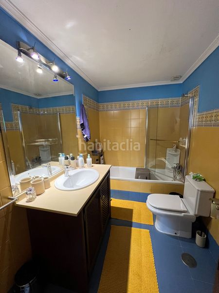 Foto 71c59de6-67c9-4537-8405-d505d31ed5d6. Apartament amb aparcament a San Luis de Sabinillas Manilva