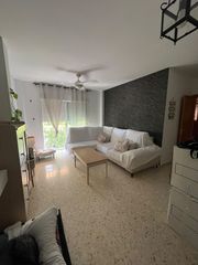 Lloguer Pis a Centro. Piso de tres dormitorios en zona de la lobilla, estepona