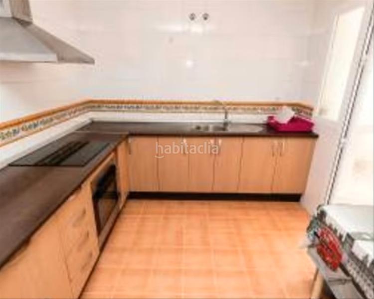 Foto ac55cf6a-acaa-4891-a1c6-056104aa8da6. Alquiler piso alquiler en avenida parménides – vivienda con todas las comodidades en Málaga