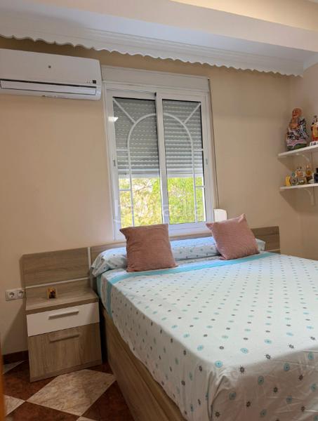 Foto a4f6792d-686b-4ba8-8eca-884163390d10. Flat in La Trinidad Málaga