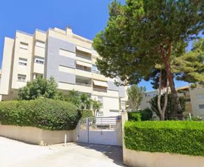 Rent Flat in Limonar. Amplio y luminoso piso en alquiler en el limonar – larga tempora